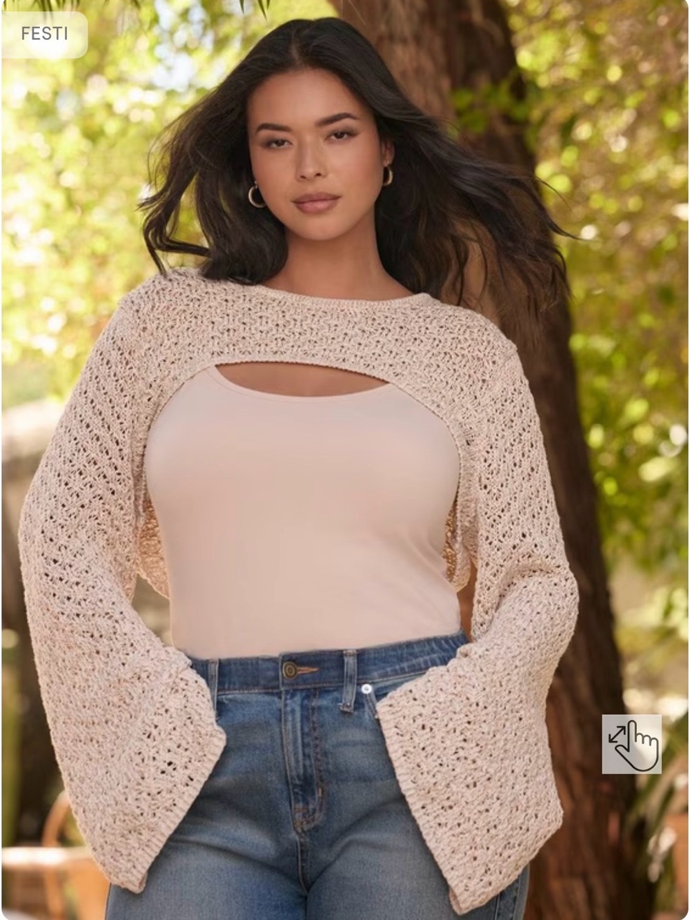 NWOT Torrid Festi Cropped Bell Sleeve Sweater size 1/2